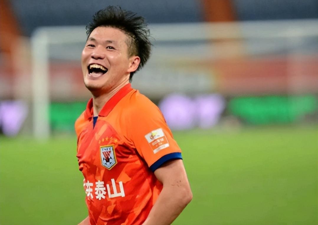 李源一跟鲁能合约年底到期！届时得不到新合同，可以考虑回津门虎