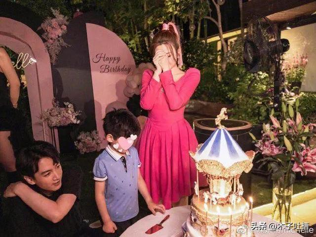 云开体育官网-一天4大瓜炸穿内娱!陈晓狠撕陈妍希,出轨插足塌房全齐活